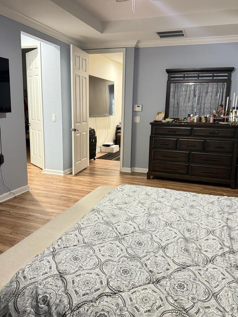 Newport Isle - Residential Lease