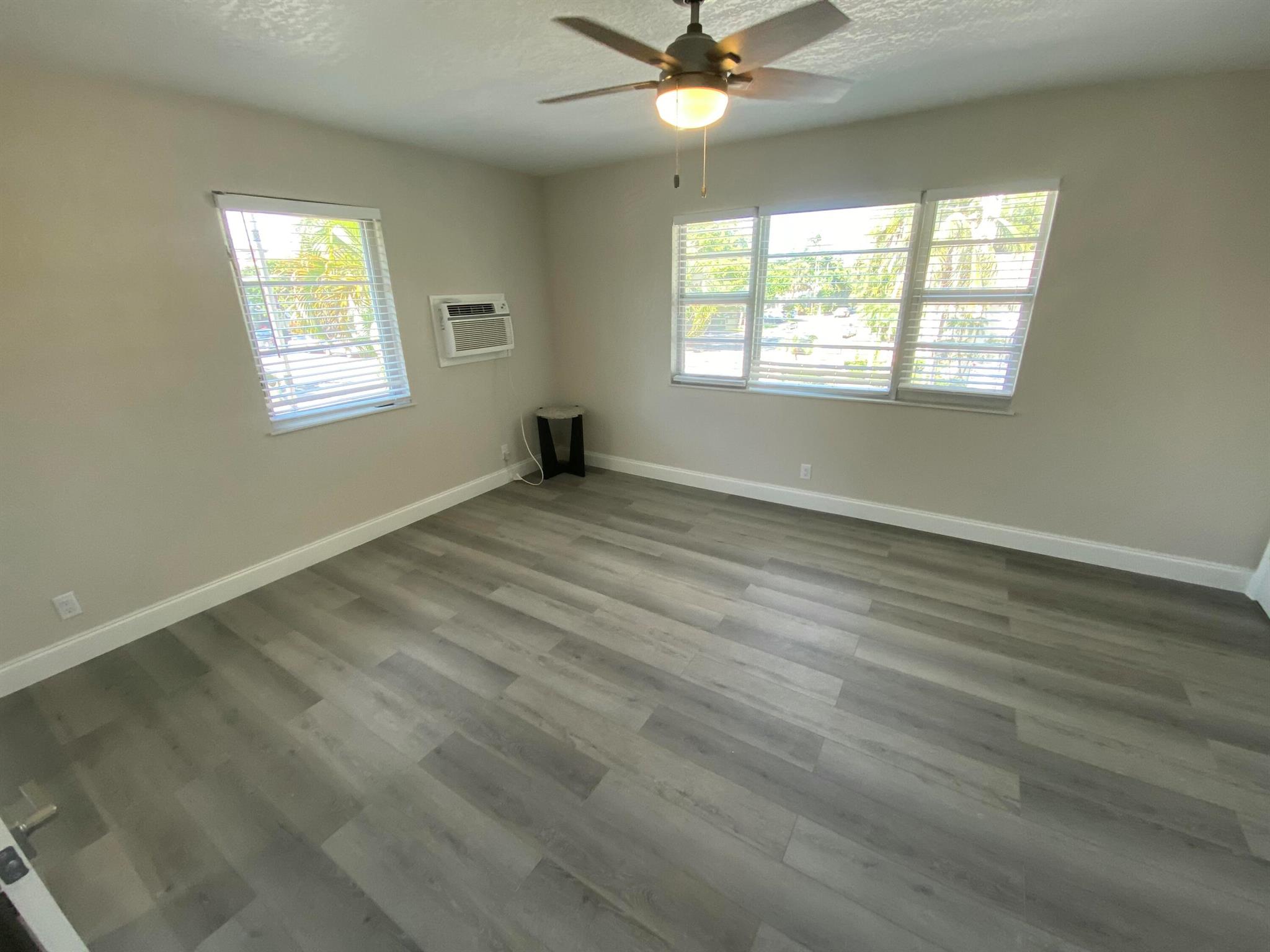 Lake Worth Beach - Residential Lease