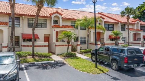 Tiny photo for 405 Liberty Court #405, Deerfield Beach, FL 33442 (MLS # F10548613)
