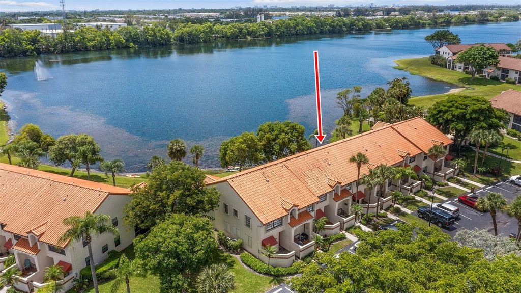 Photo of 405 Liberty Court #405, Deerfield Beach, FL 33442 (MLS # F10548613)