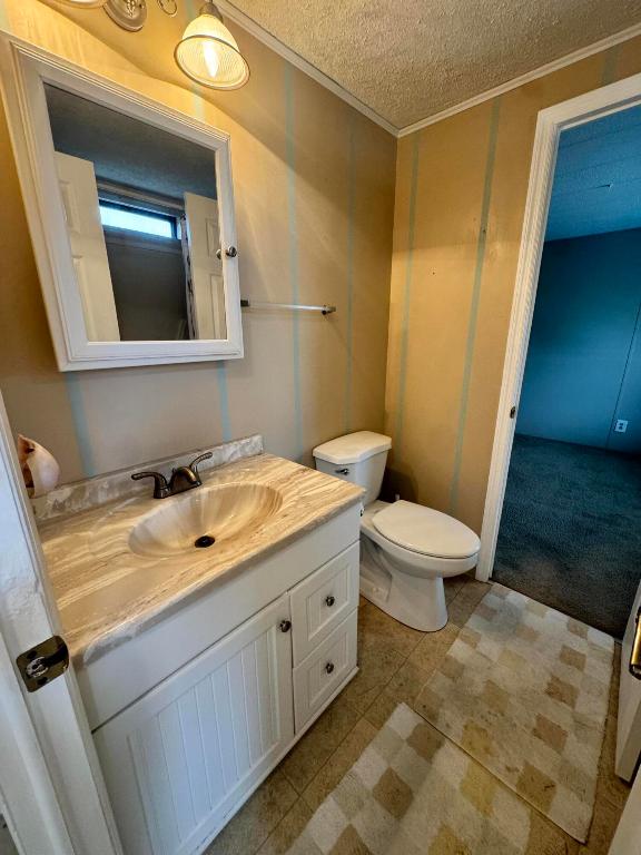 Spanish Lakes Country Club Village - Residential