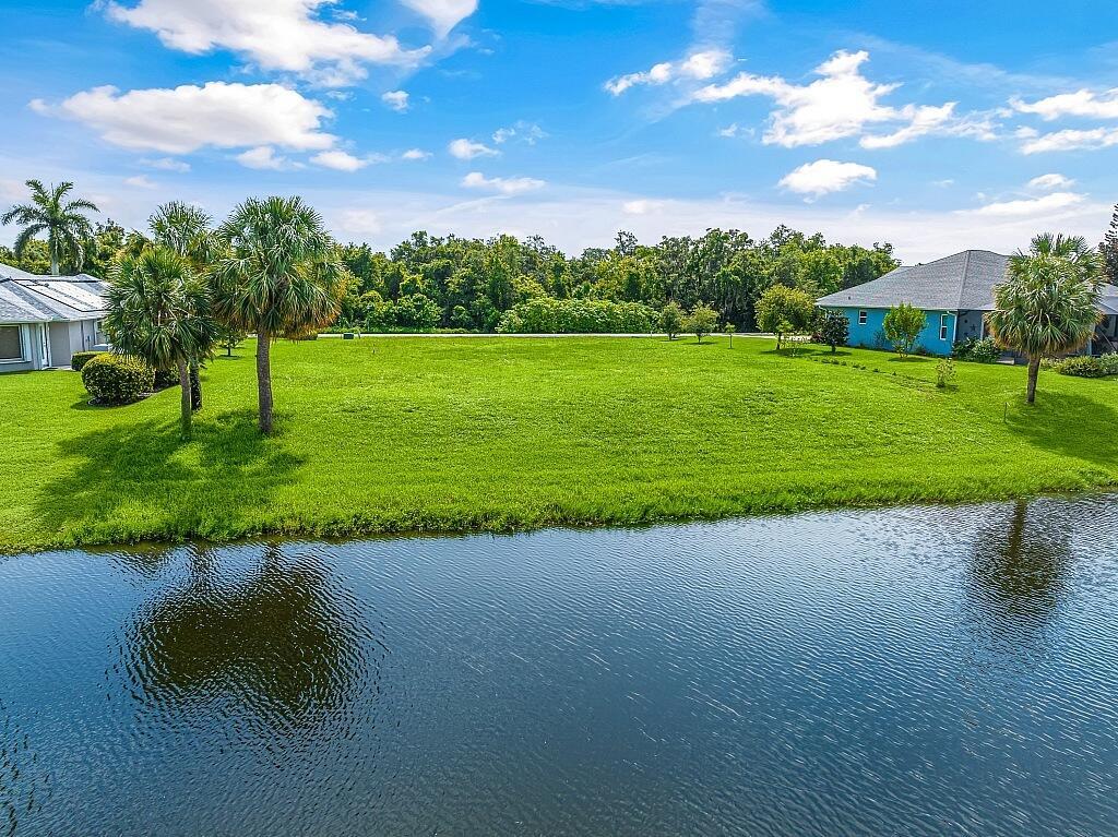 1556 Eagles Circle