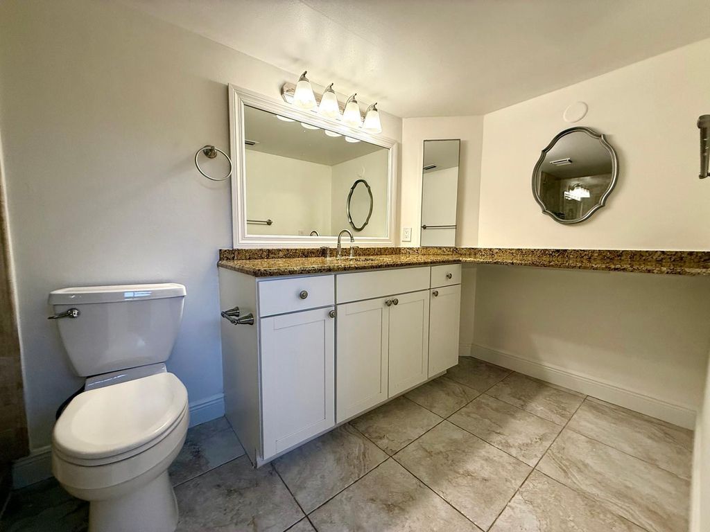 Photo of 5392 Eagle Lake Drive, Palm Beach Gardens, FL 33418 (MLS # R11048538)