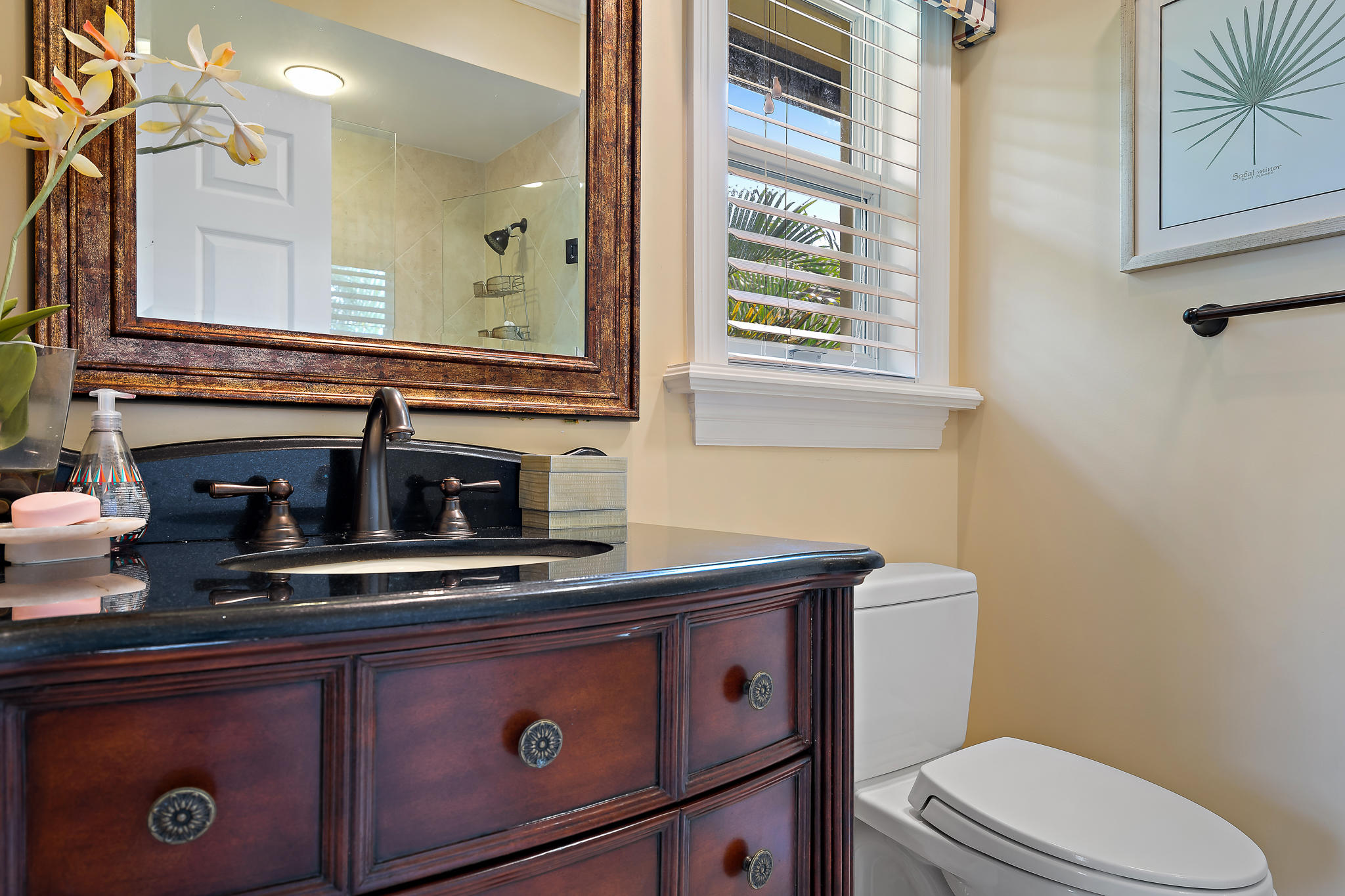 ADMIRALS COVE - Residential