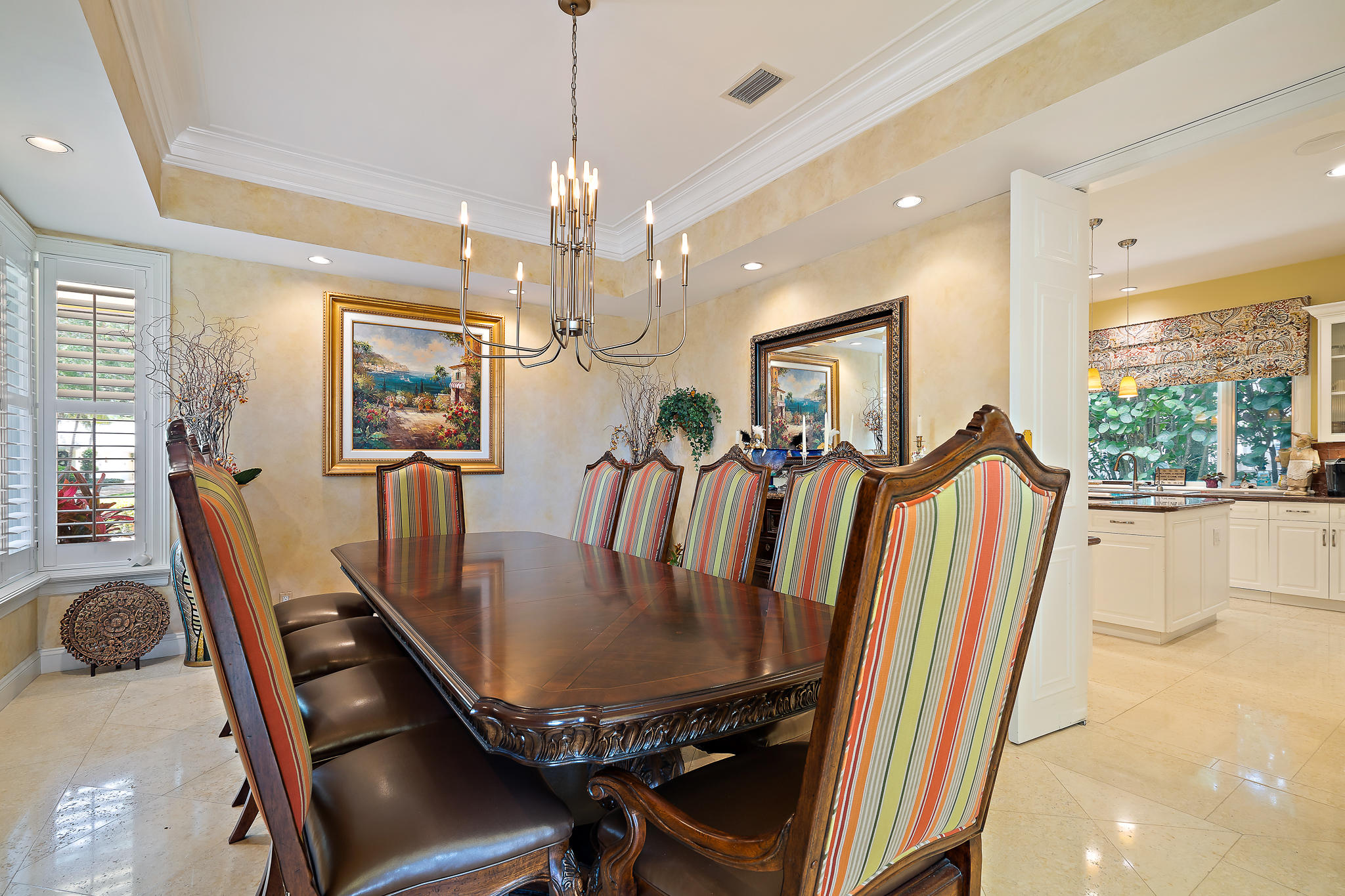 ADMIRALS COVE - Residential