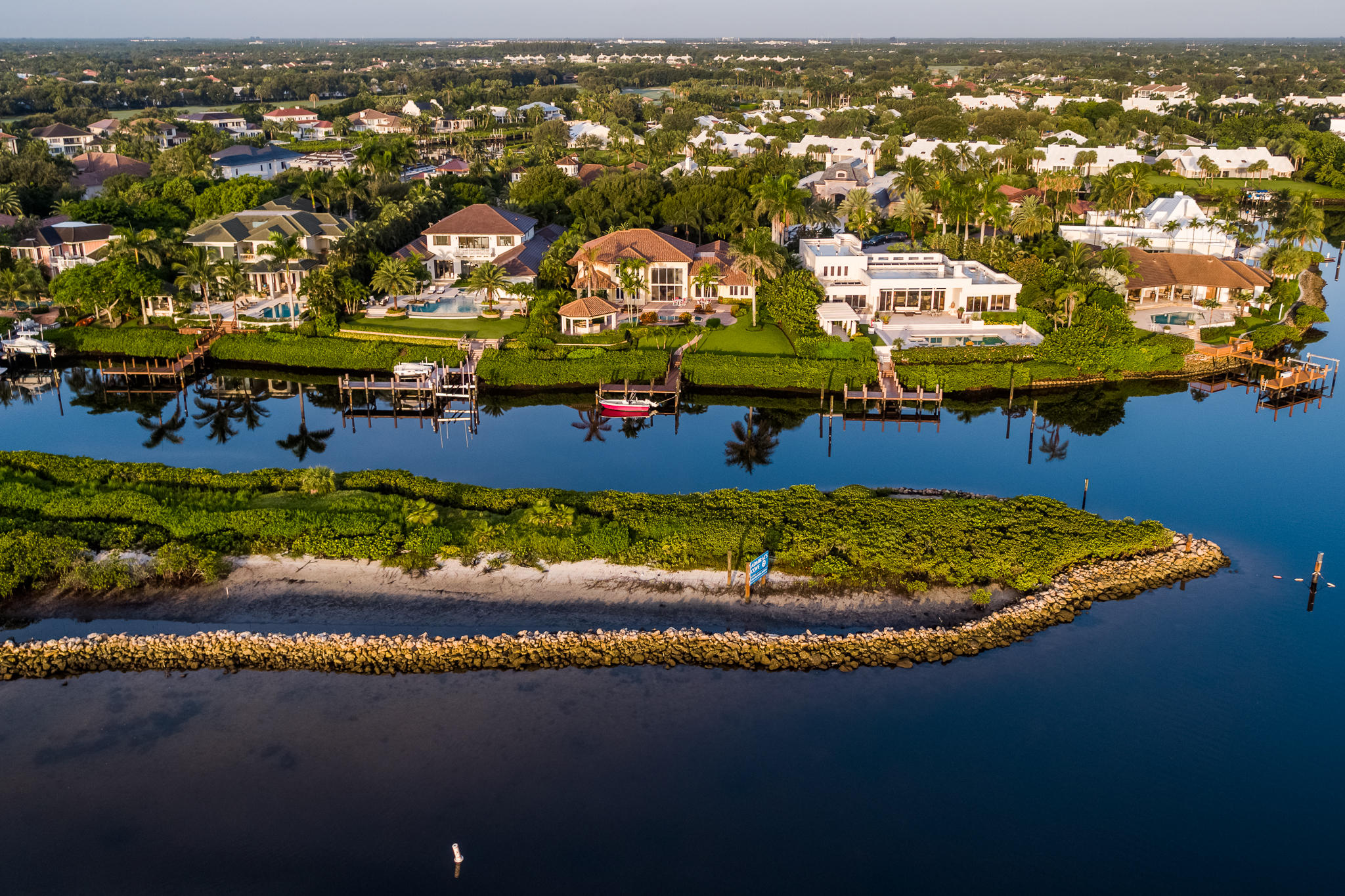ADMIRALS COVE - Residential