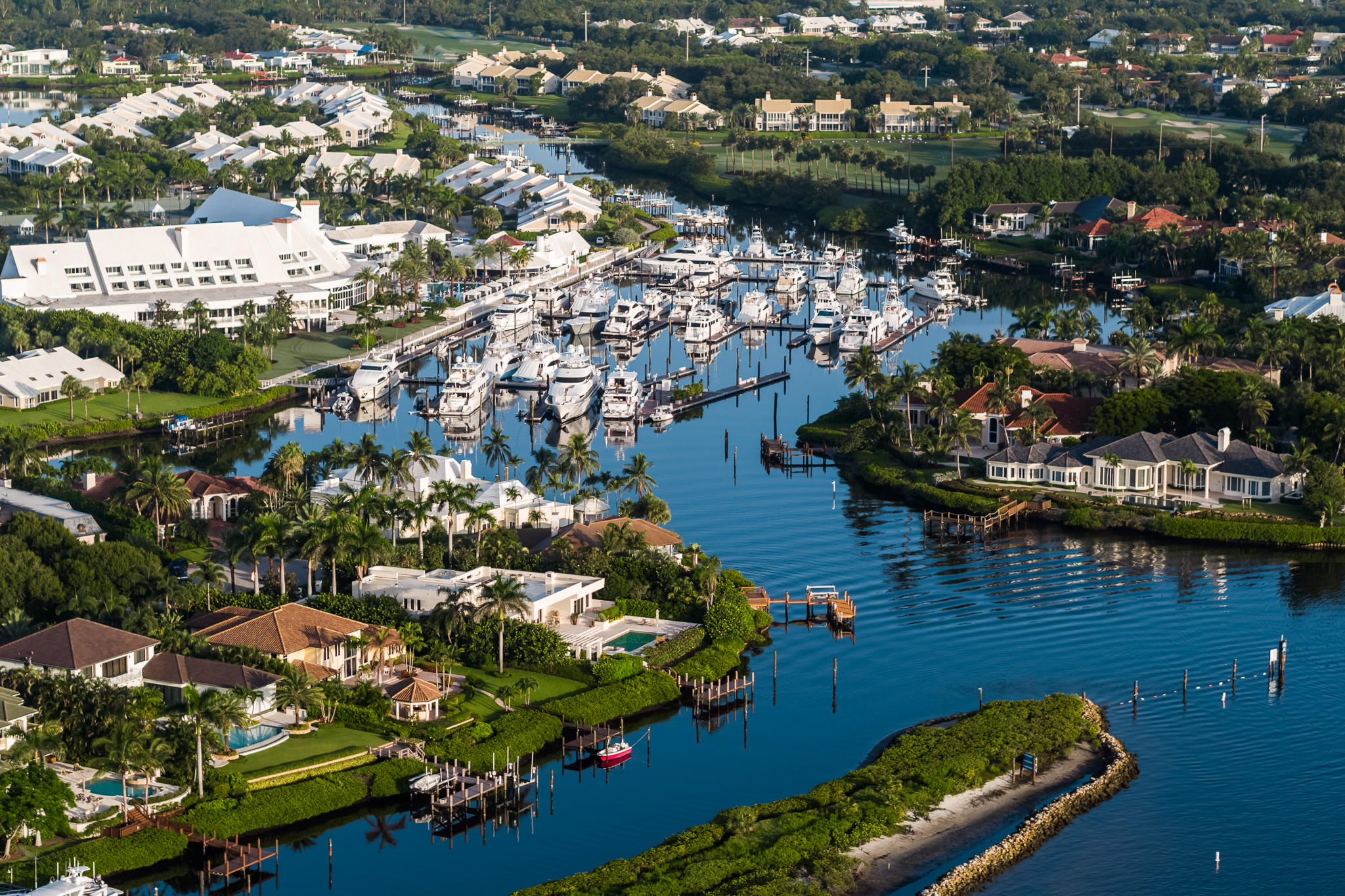 ADMIRALS COVE - Residential