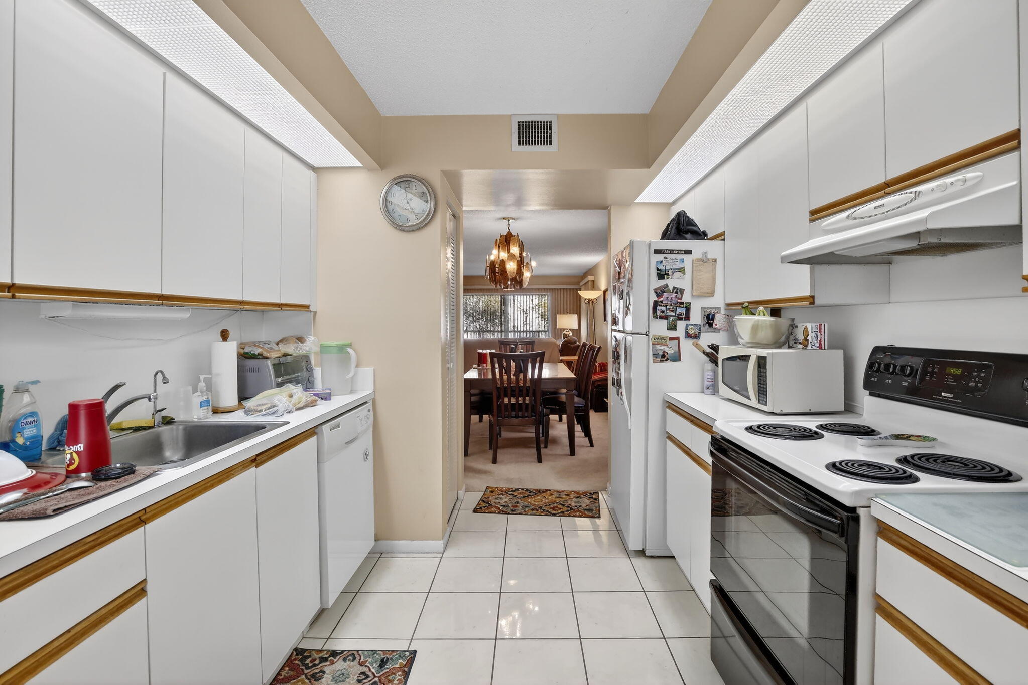 CAMBRIDGE AT CENTURY VILLAGE - Residential