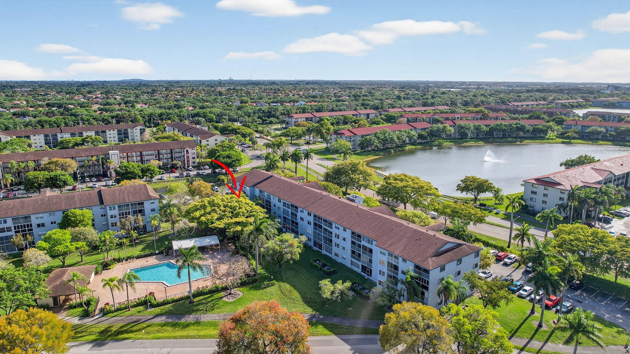 CAMBRIDGE AT CENTURY VILLAGE - Residential