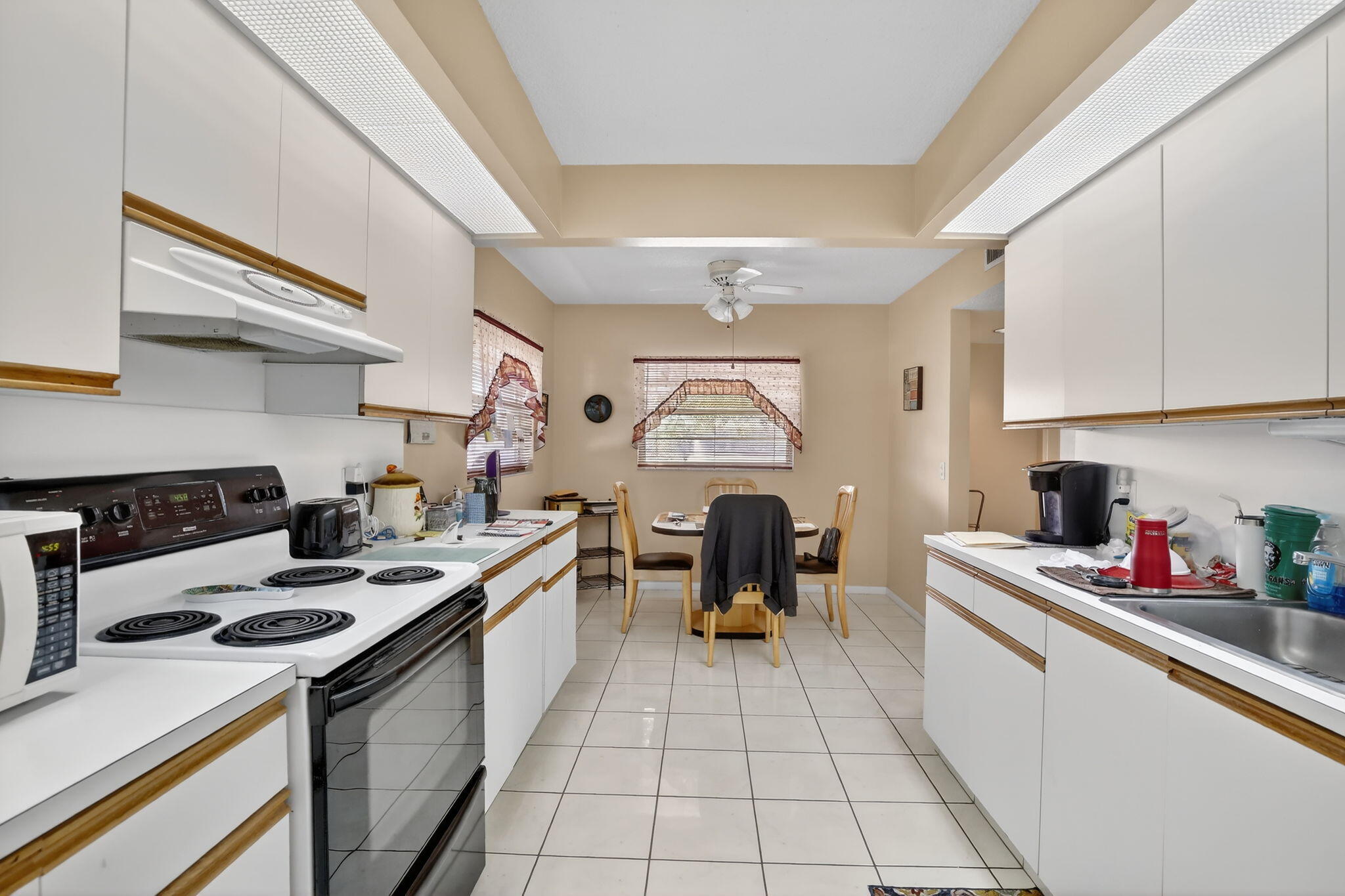 CAMBRIDGE AT CENTURY VILLAGE - Residential