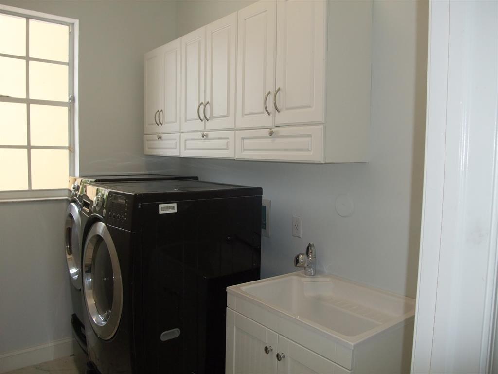 RIO POCO - Residential Lease