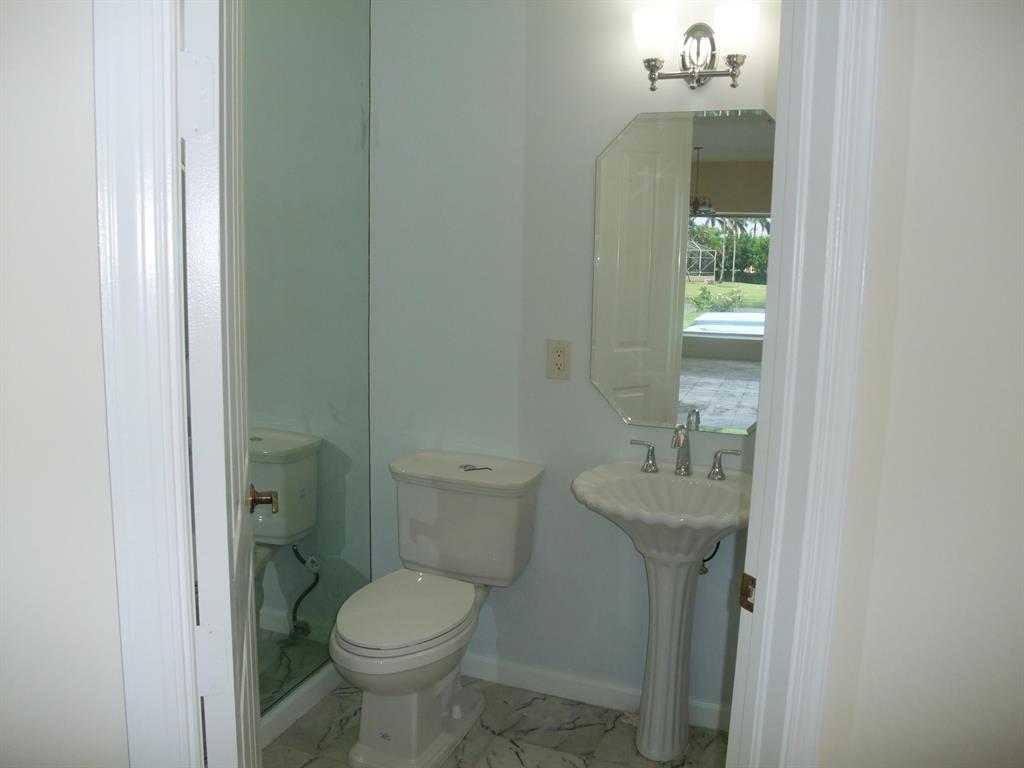 RIO POCO - Residential Lease