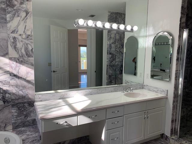 RIO POCO - Residential Lease