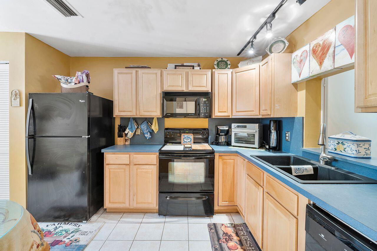 2890 SW 22nd Circle 242 B