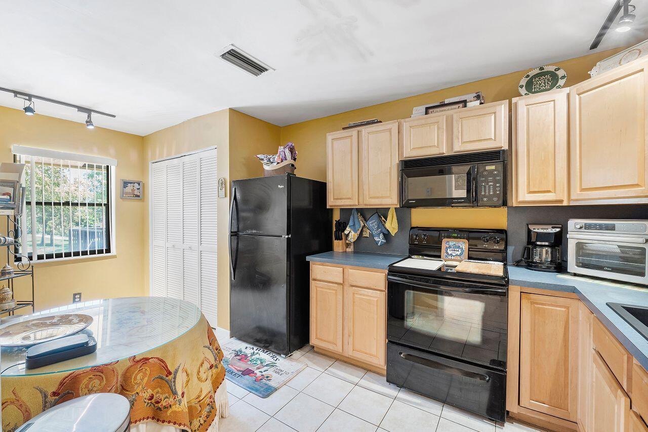 2890 SW 22nd Circle 242 B