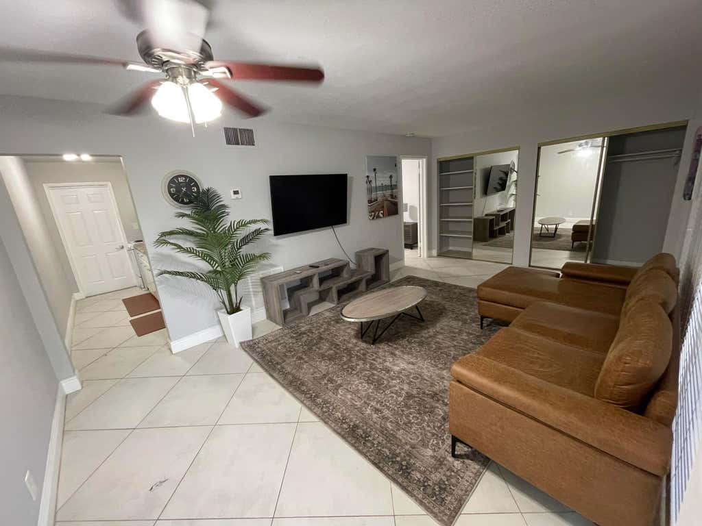 Photo of 1708 NE 20TH Avenue #3, Fort Lauderdale, FL 33305 (MLS # B26058020)