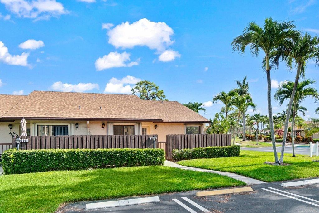 Photo of 817 Sky Pine Way #H, Greenacres, FL 33415 (MLS # R11102691)