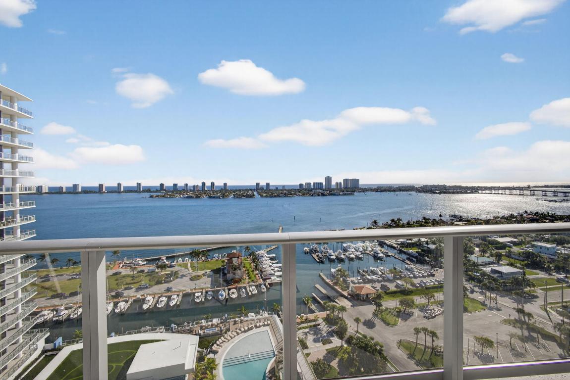 Nautilus 220 Condominium - Residential