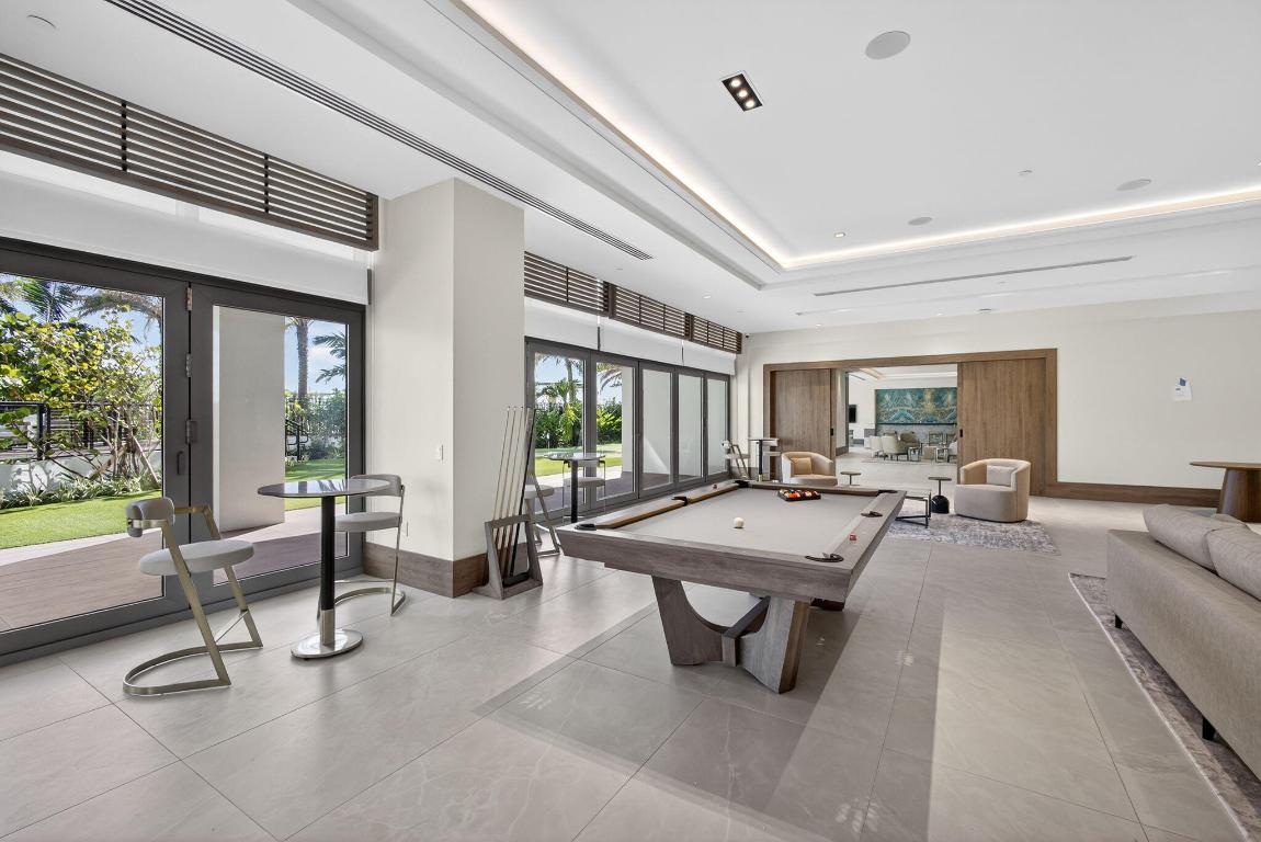 Nautilus 220 Condominium - Residential