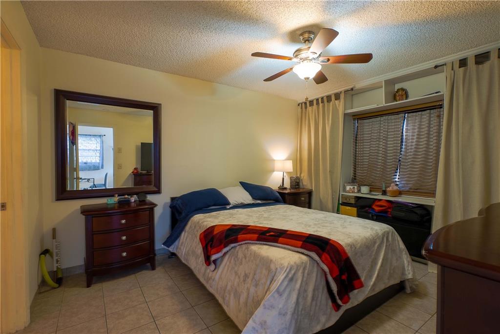 Rainbow Lakes Villas - Residential