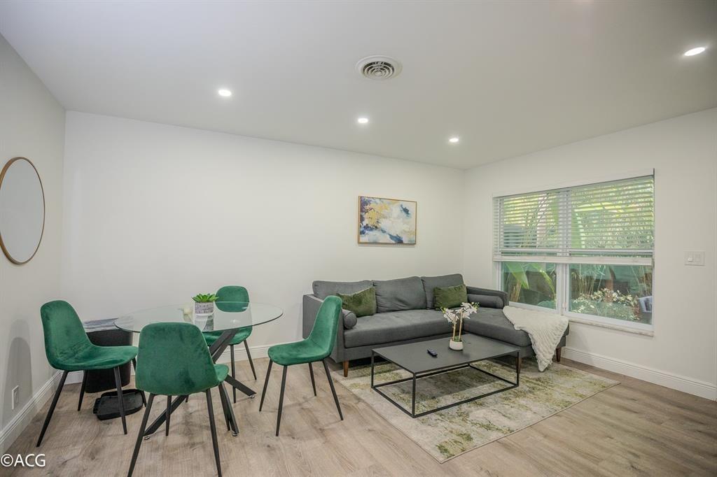 Placido Place 11-43 B - Residential Lease