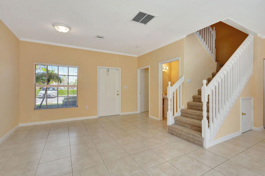 Photo of 14030 Wellington Trace, Wellington, FL 33414 (MLS # R11041105)