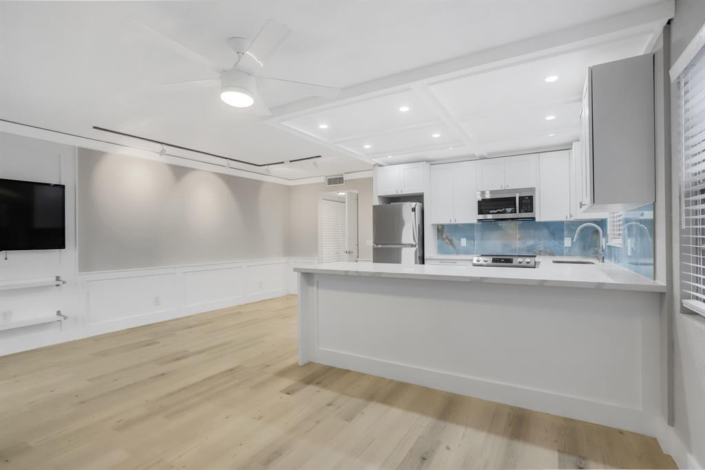 PRESCOTT B CONDO - Residential