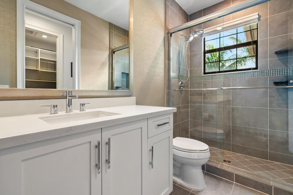 BRIDGES PL 6 - Residential