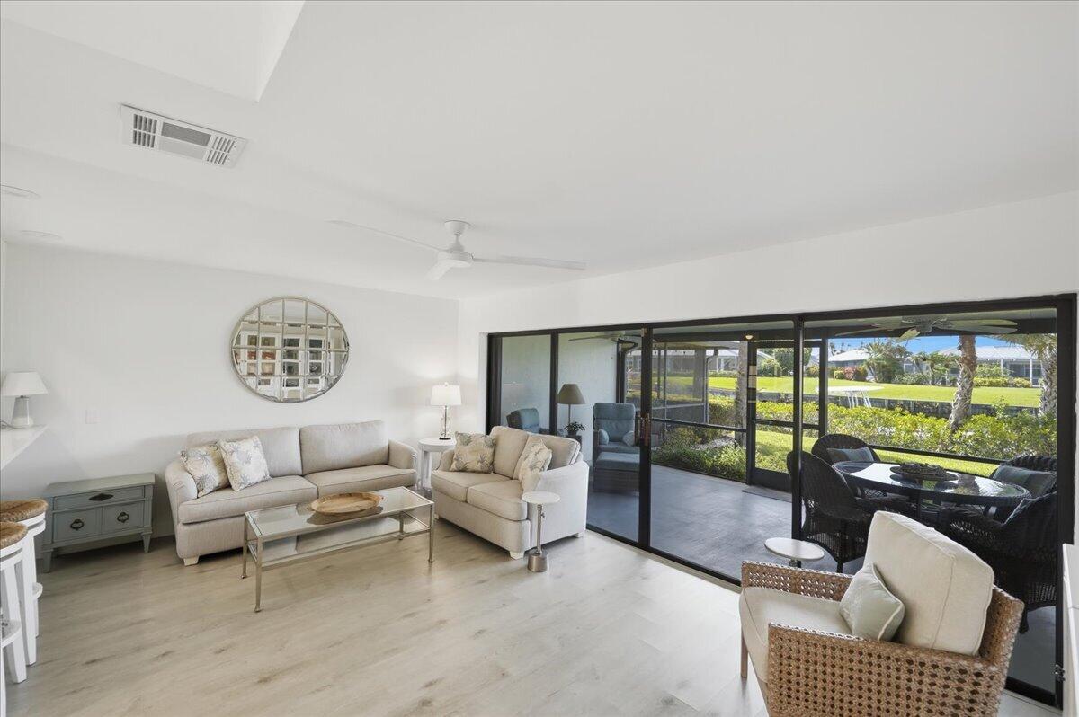 TARPON BAY MOORINGS - Residential