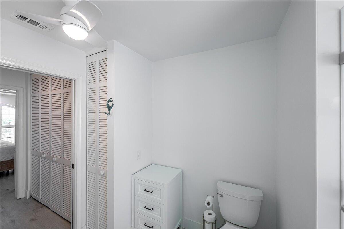 TARPON BAY MOORINGS - Residential