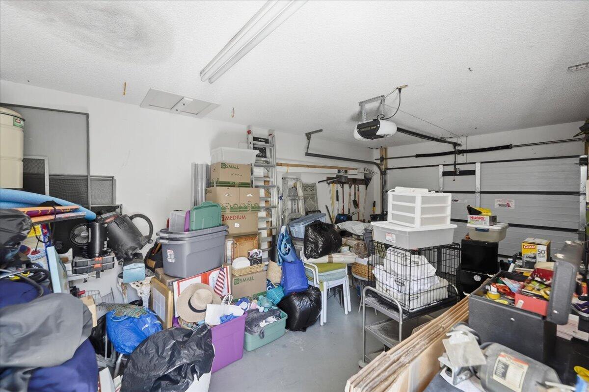 TARPON BAY MOORINGS - Residential