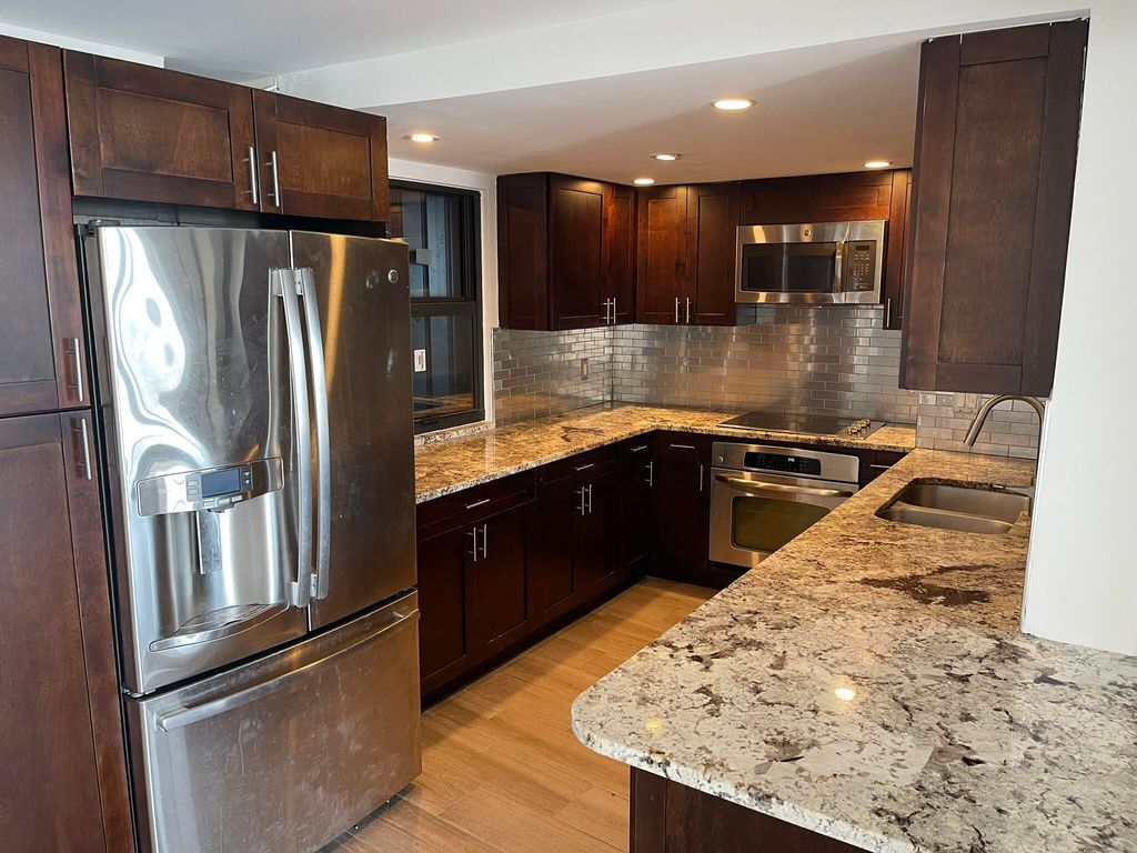 Photo of 5200 N Flagler Drive #2004, West Palm Beach, FL 33407 (MLS # B26022524)