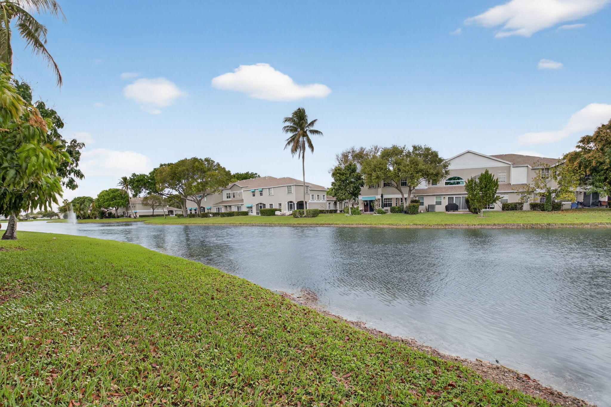 BOCA GARDENS 3 - Residential