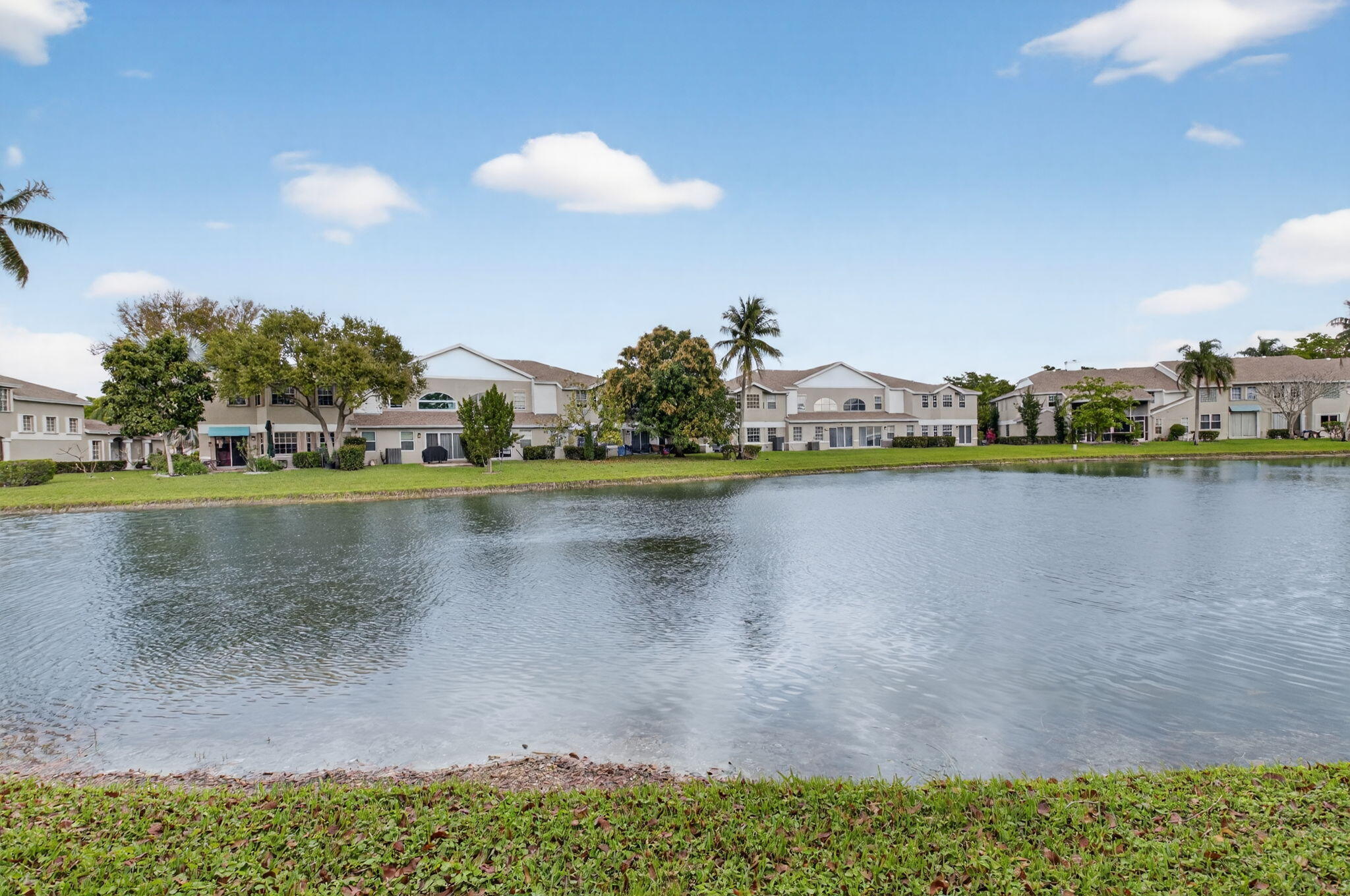 BOCA GARDENS 3 - Residential