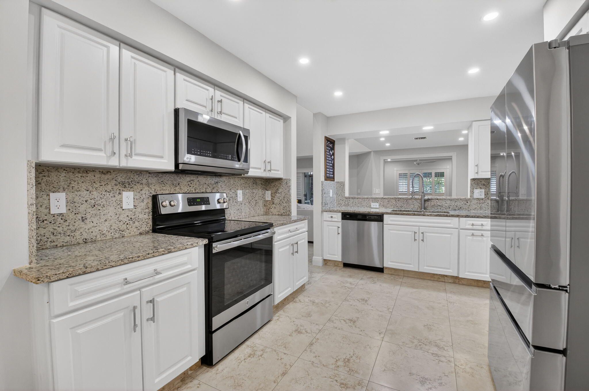 BOCA GARDENS 3 - Residential