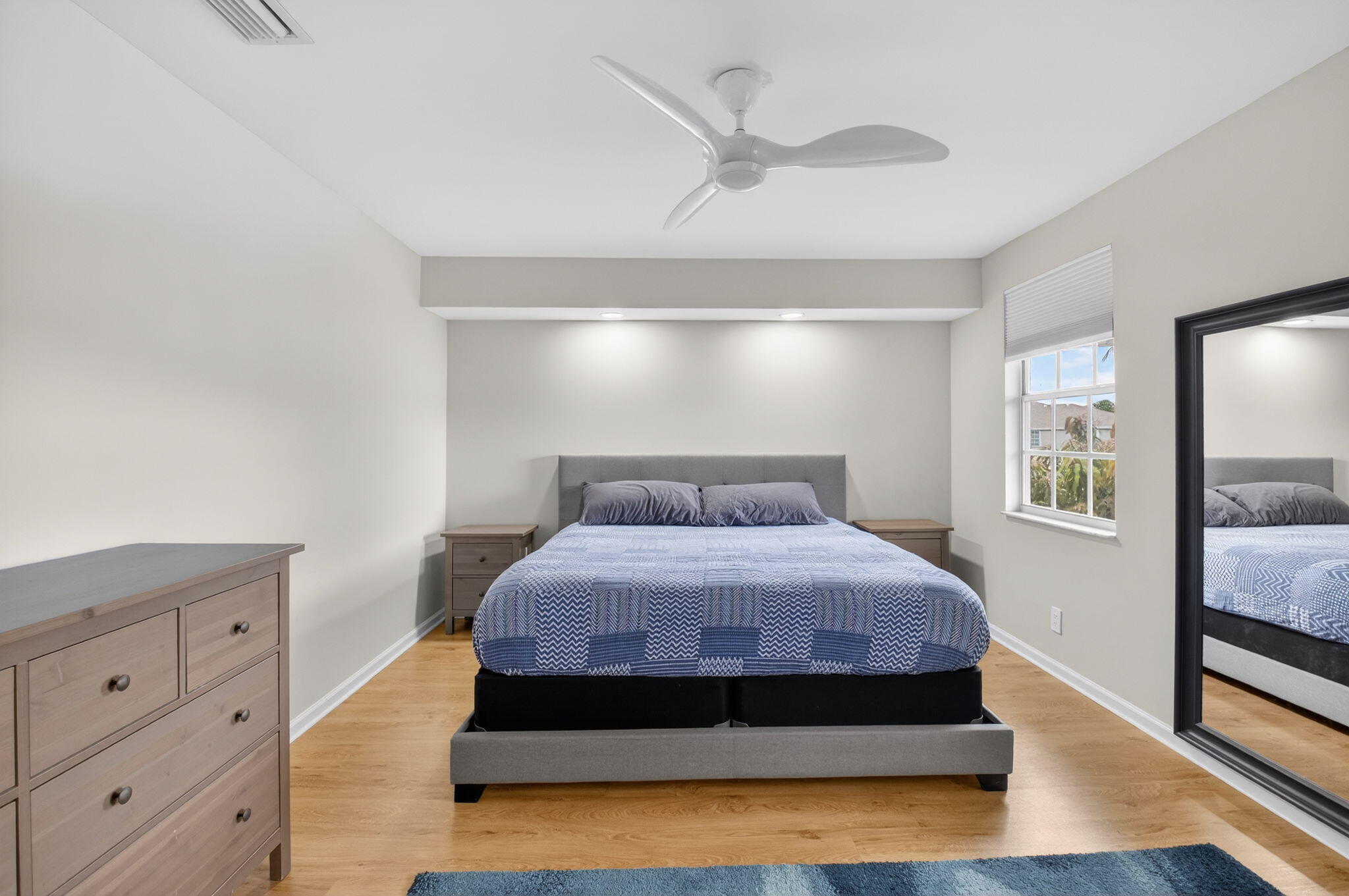 BOCA GARDENS 3 - Residential