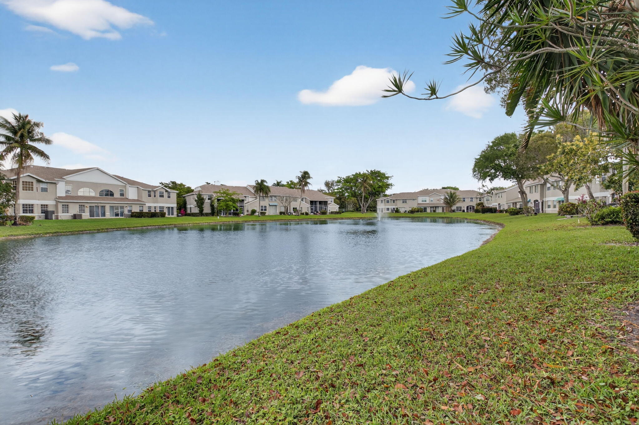 BOCA GARDENS 3 - Residential