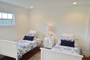 SADDLE TRAIL PARK OF WELL - Residential Lease