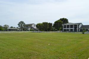 SADDLE TRAIL PARK OF WELL - Residential Lease