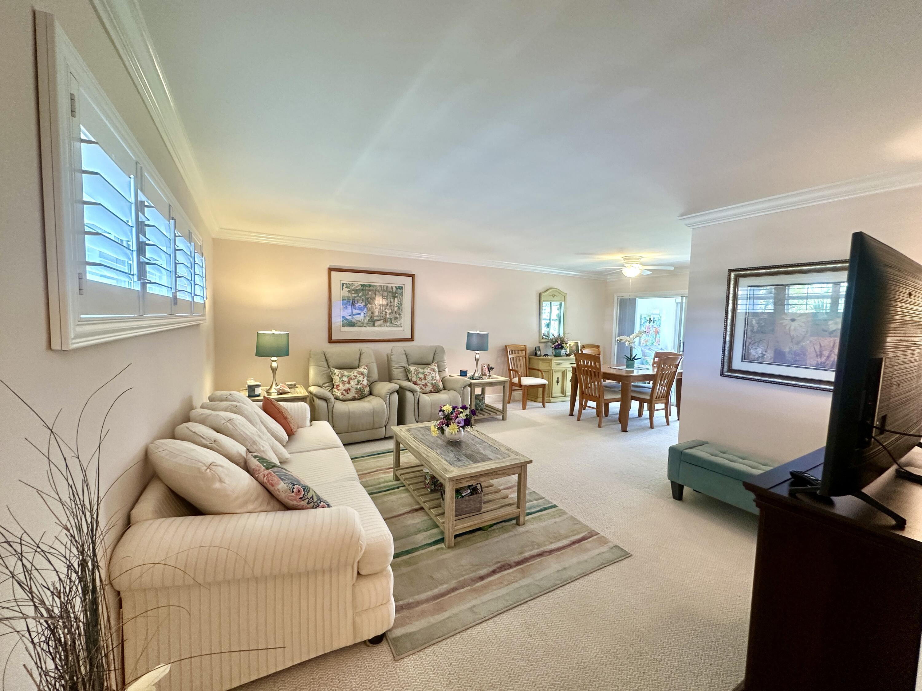 33 Colonial Club Drive 203