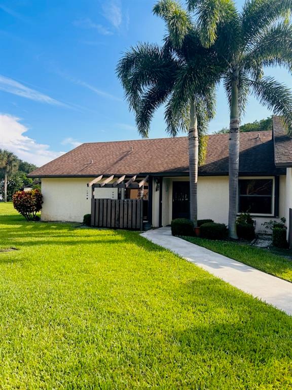 Bright and welcoming 3/2 corner one-story villa with an extended screened in patio perfect for entertaining or just enjoying the outdoor views of lush greenery. Unit has many upgrades including a beautiful completely renovated guest bathroom, new appliances and washer and dryer. Air Conditioning Unit installed 2022. Wood flooring throughout, cathedral ceiling in living/dining area. Located in the heart of Boynton Beach. Close to I95, all beaches, restaurants, shopping and PBI Airport. Amenities include Clubhouse,community pool,new tennis/pickleball court. Optic cable tv and internet included in maintenance. 1 pet not to exceed 25 lbs. Great community to call home - great neighbors, animal friendly and peaceful surroundings.
