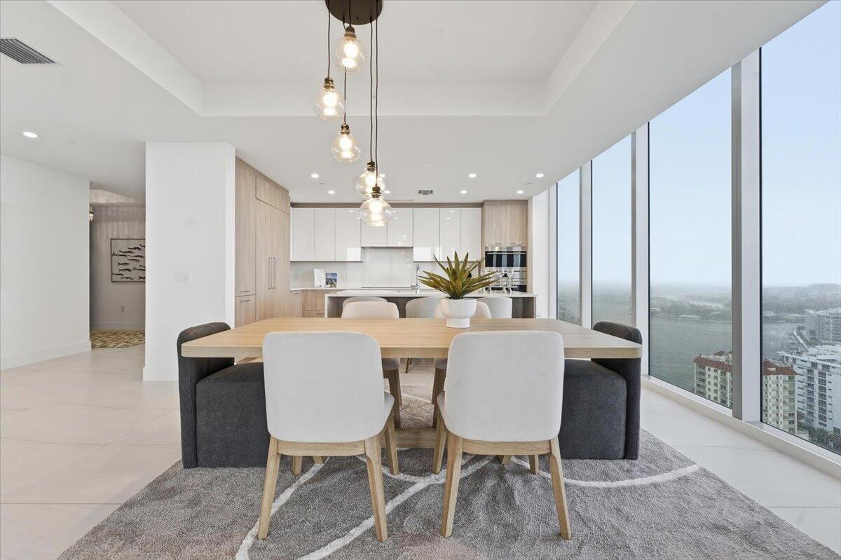 SELENE OCEANFRONT RESIDEN - Residential