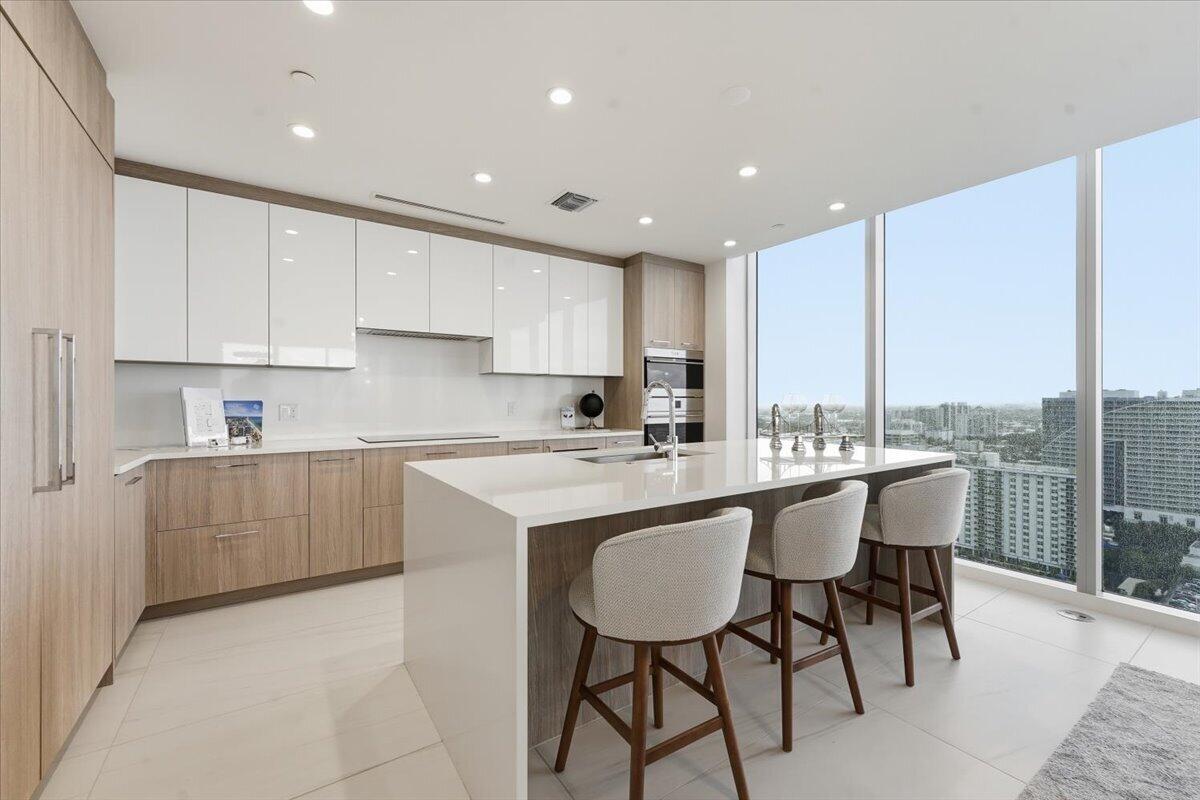 SELENE OCEANFRONT RESIDEN - Residential