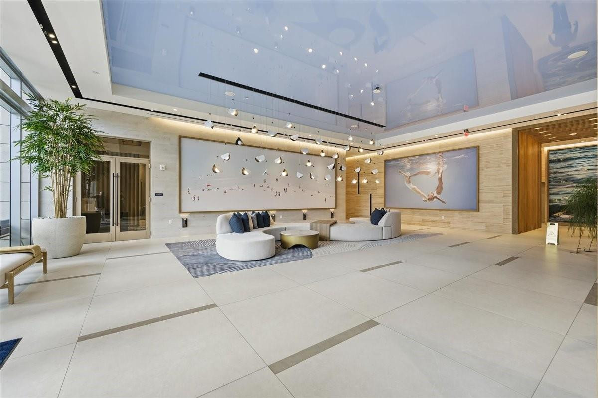 SELENE OCEANFRONT RESIDEN - Residential