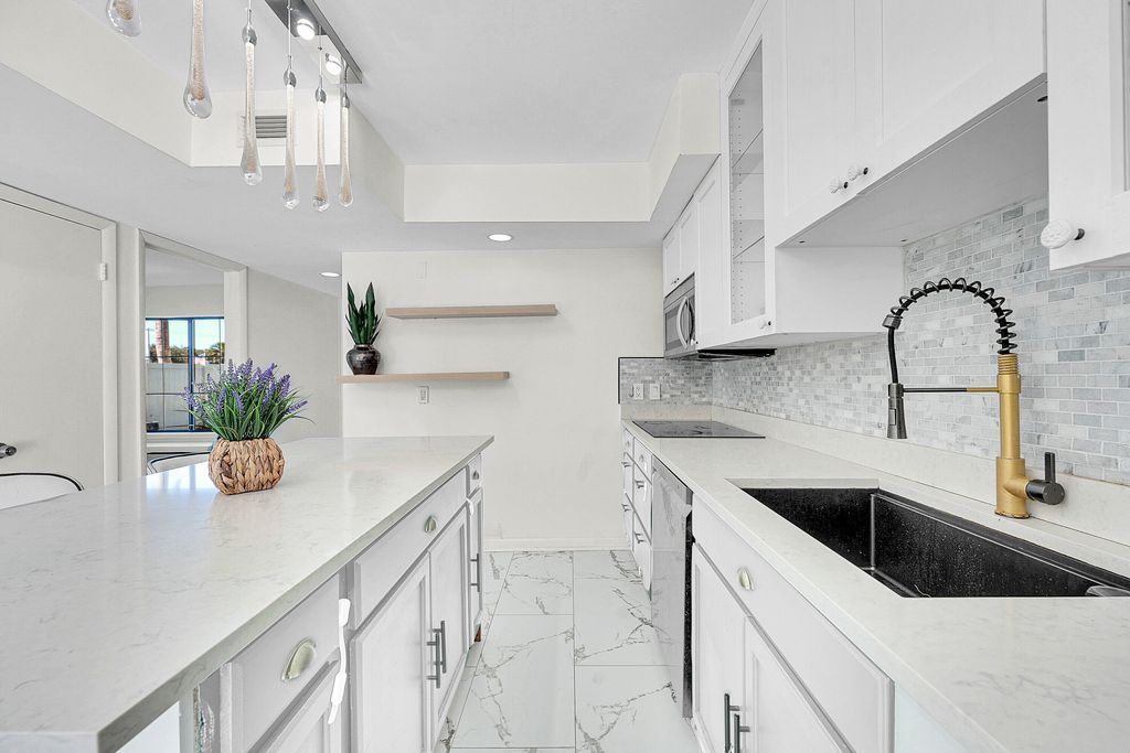 Photo of 9056 Green Meadows Way, Palm Beach Gardens, FL 33418 (MLS # R11142993)