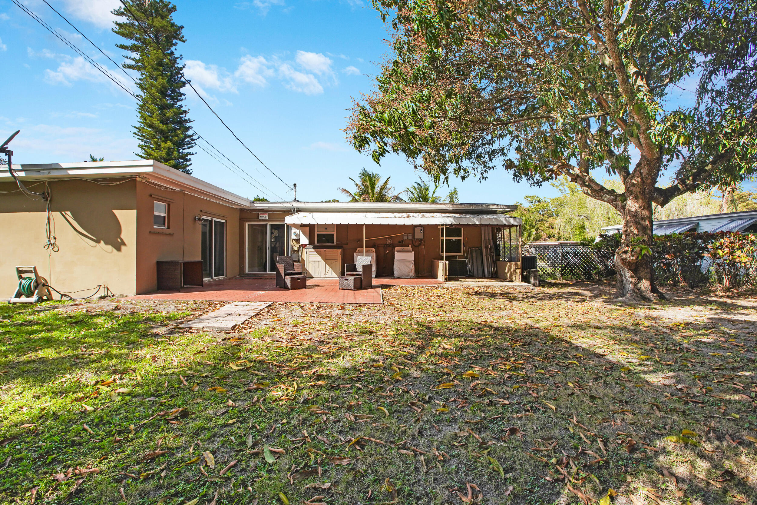 IRONS MANOR HIGH PINE ADDN SEC A - Residential