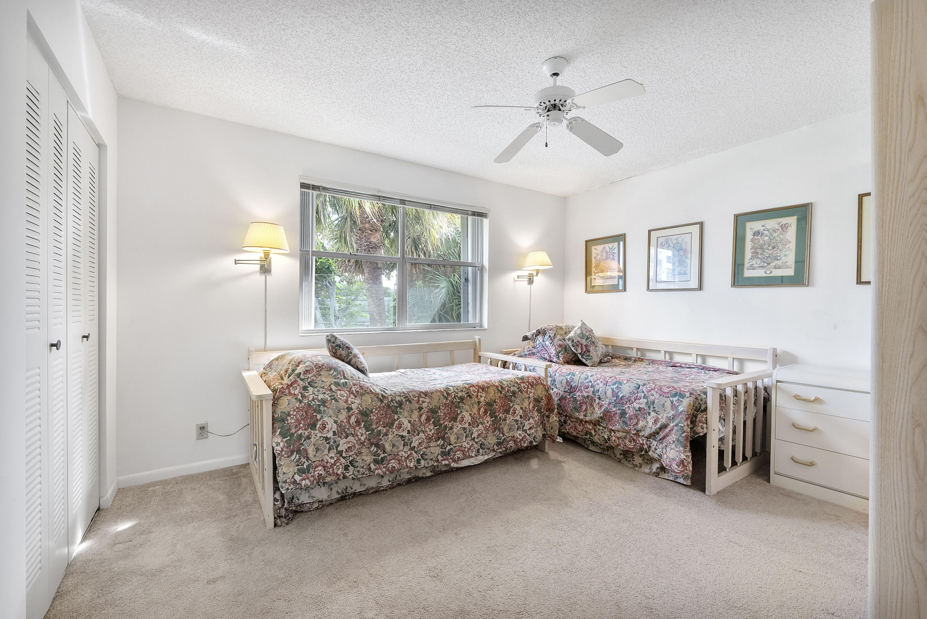 SUN HARBOUR - Residential