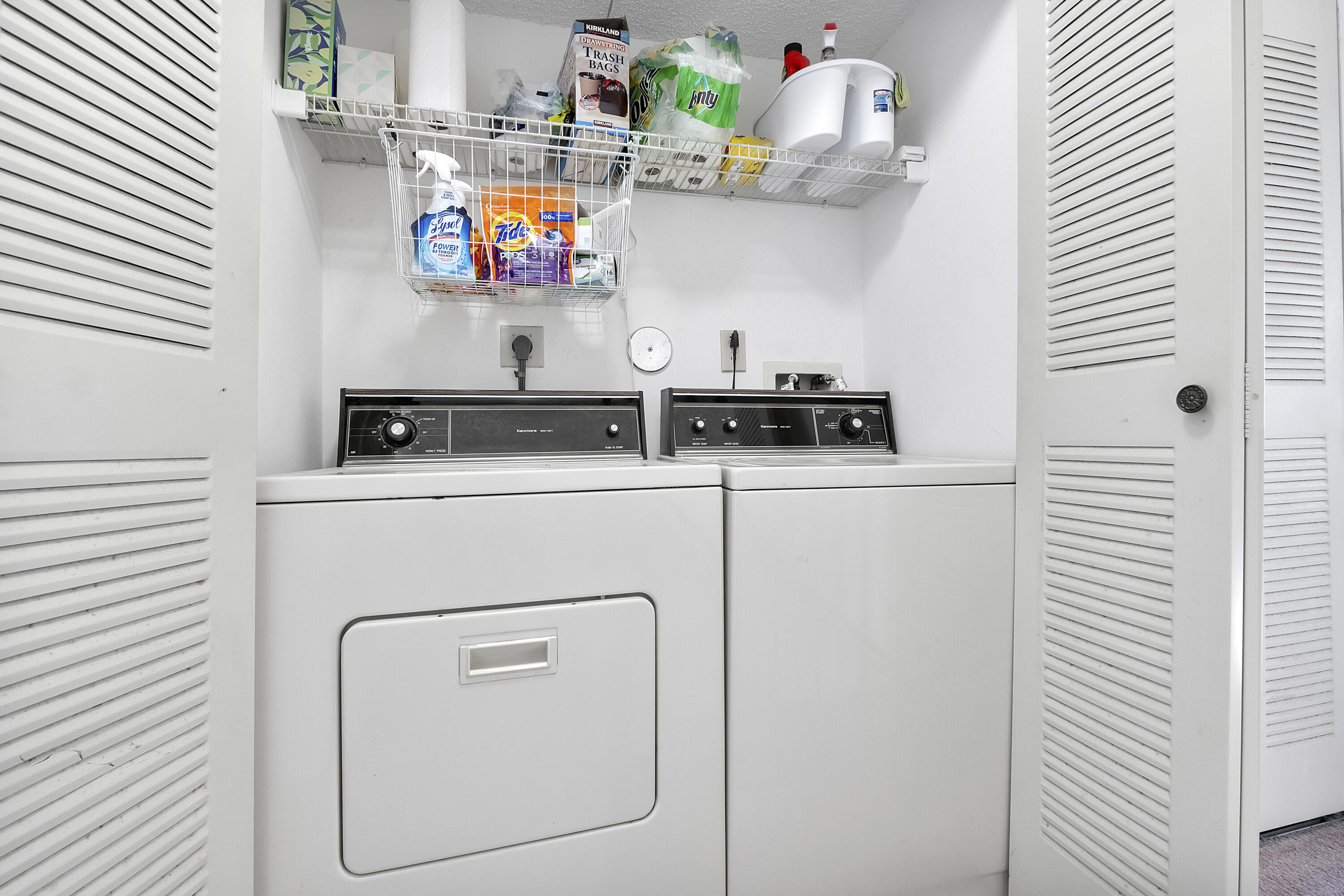 SUN HARBOUR - Residential