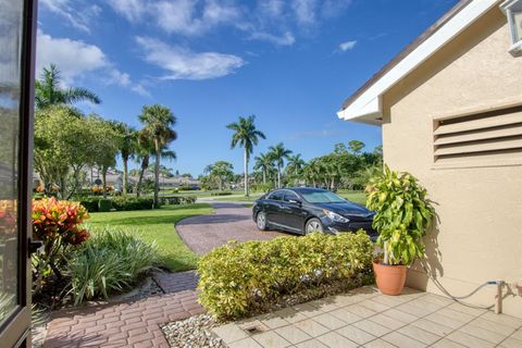 A home in Lake Worth Beach