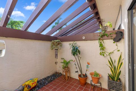 A home in Lake Worth